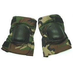 Special Force Airsoft Paintball Knee Pads Camo Woodland