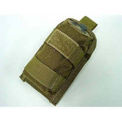 Flyye 1000D Molle Distress Marker Strobe Pouch Coyote Brown
